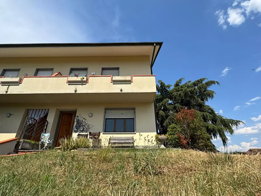 Immagine 12 di Villetta a schiera in vendita  a Empoli
