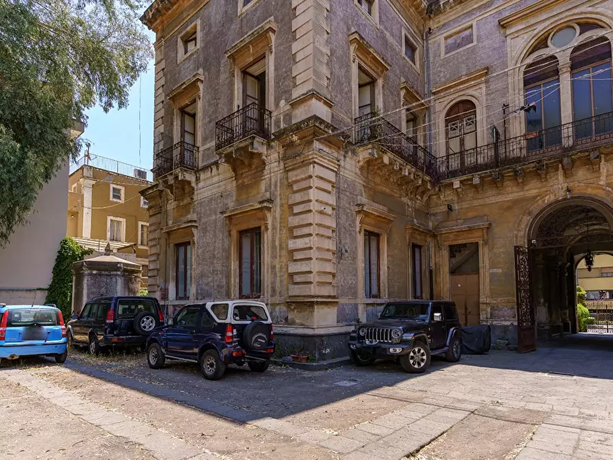 Immagine 31 di Appartamento in vendita  a Catania