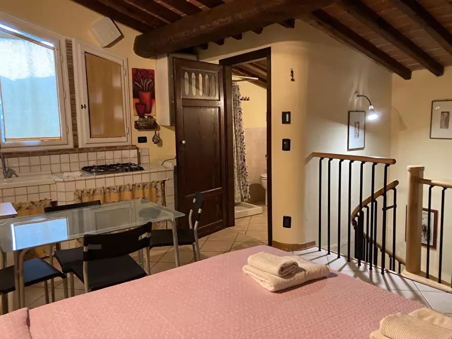 Immagine 22 di Rustico / casale in vendita  a Capannori