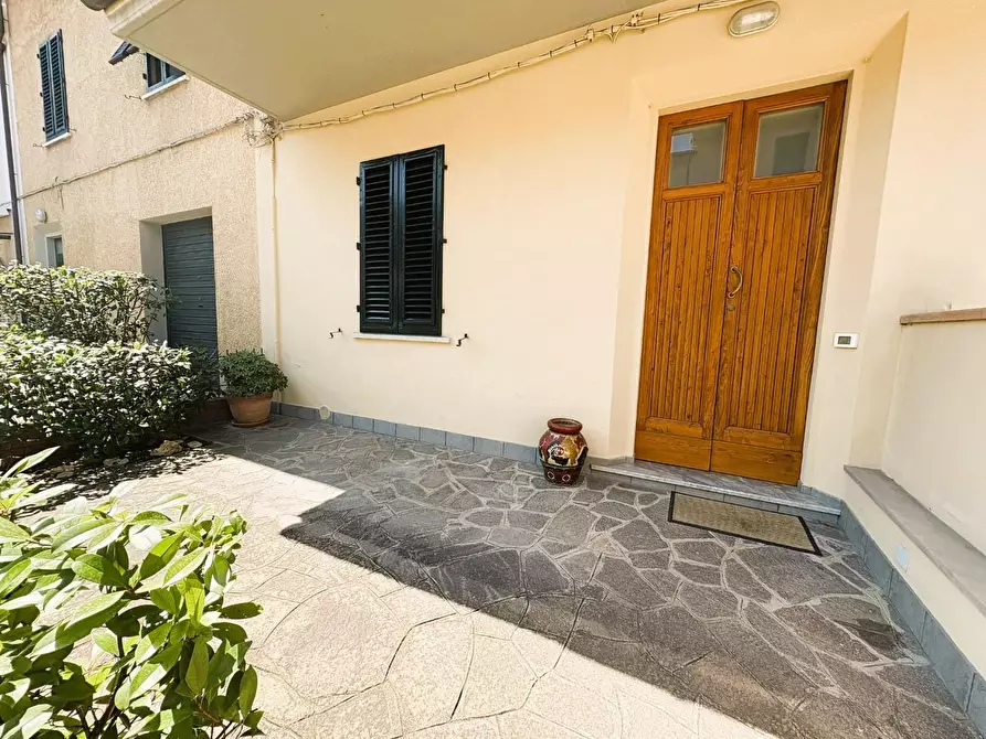 Immagine 6 di Appartamento in vendita  a Empoli