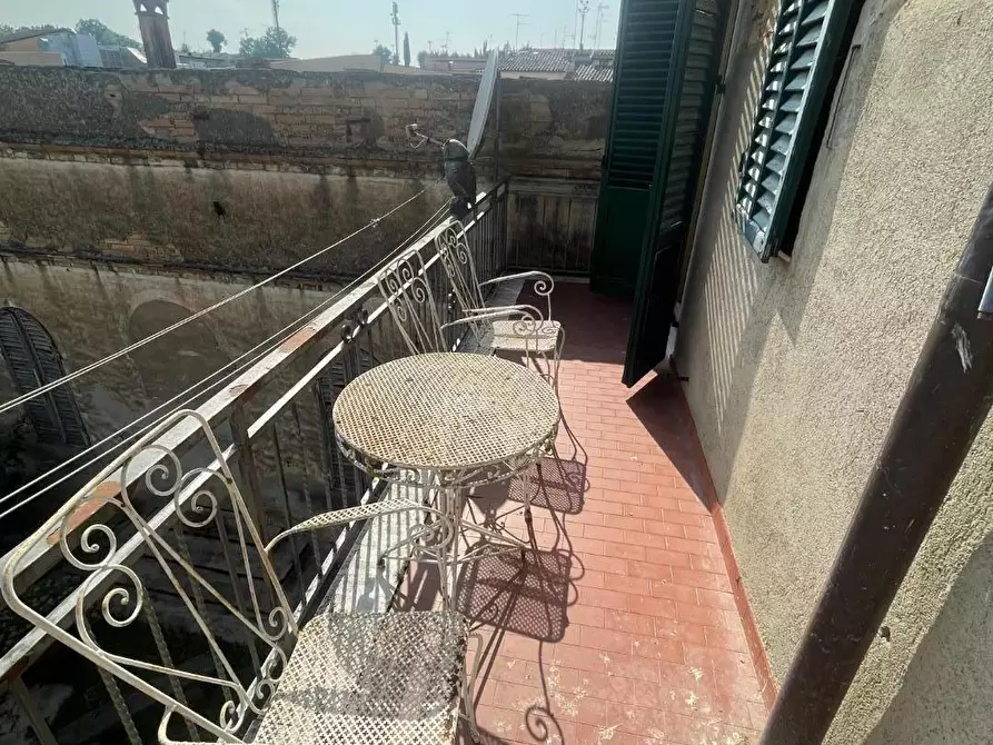 Immagine 3 di Appartamento in vendita  a Montalcino