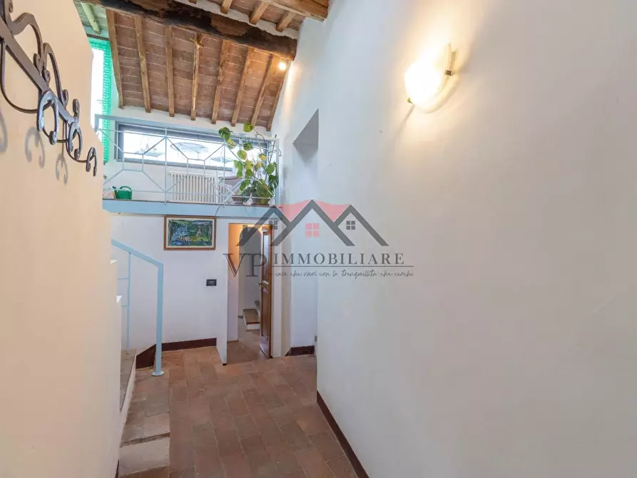 Immagine 29 di Appartamento in vendita  a Radicondoli