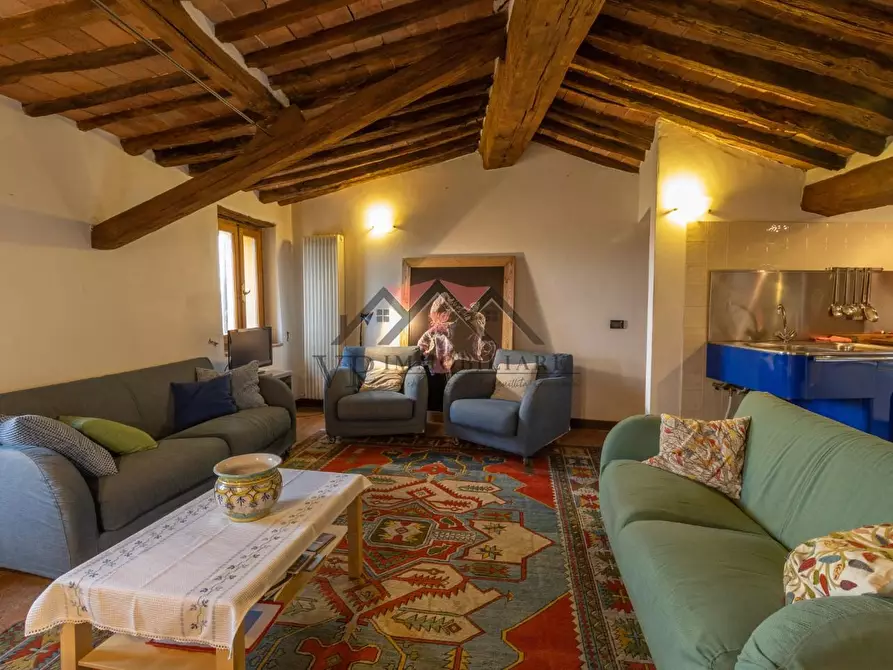 Immagine 3 di Appartamento in vendita  a Radicondoli