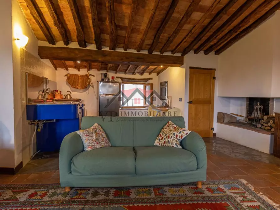 Immagine 7 di Appartamento in vendita  a Radicondoli