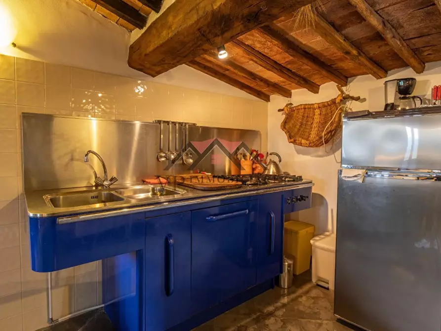 Immagine 8 di Appartamento in vendita  a Radicondoli