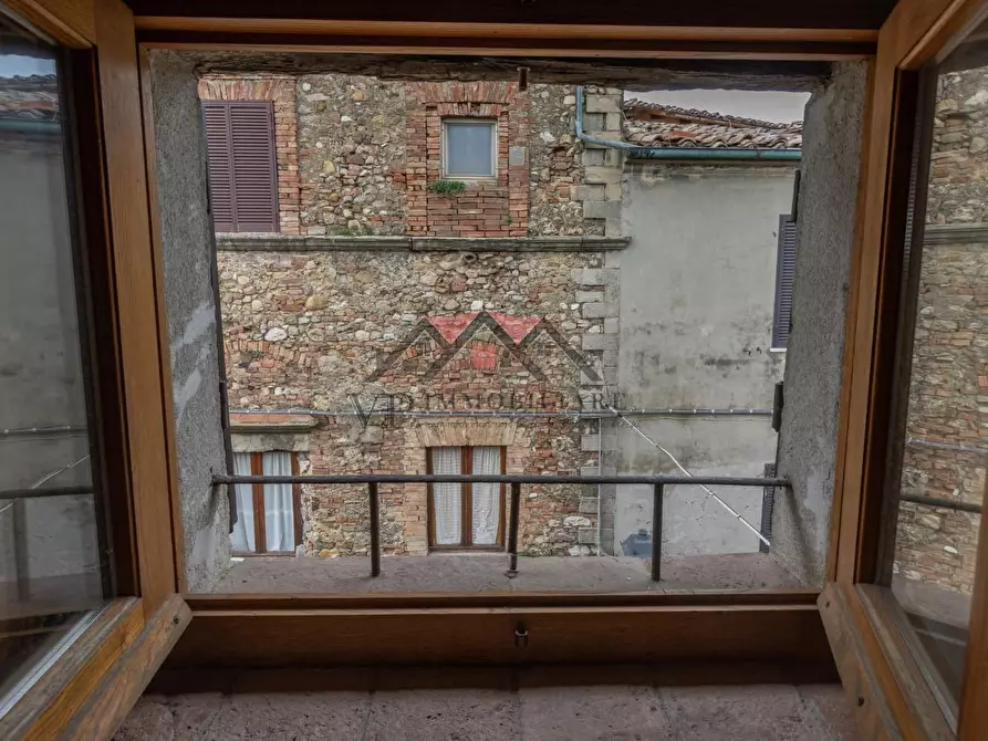 Immagine 31 di Appartamento in vendita  a Radicondoli