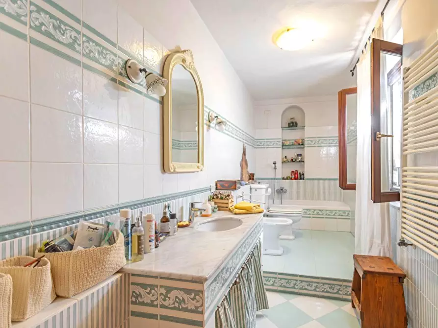 Immagine 20 di Rustico / casale in vendita  a Cascina