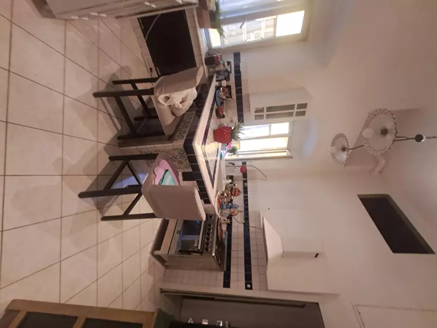 Immagine 19 di Appartamento in vendita  a Livorno