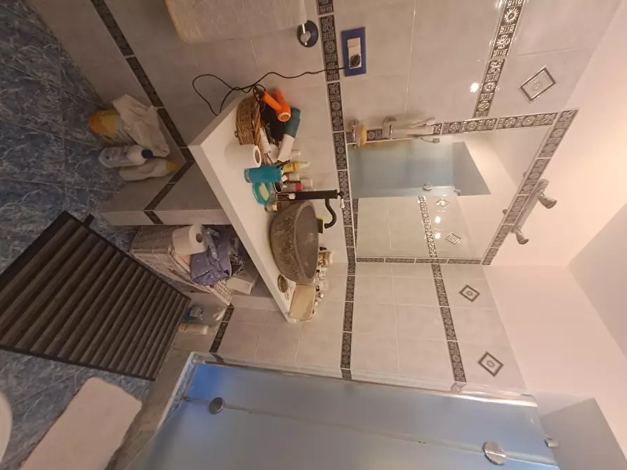 Immagine 26 di Appartamento in vendita  a Livorno