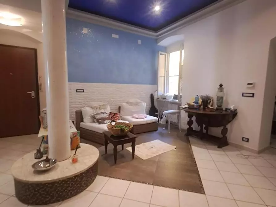 Immagine 5 di Appartamento in vendita  a Livorno