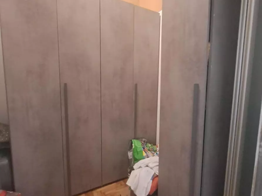 Immagine 17 di Appartamento in vendita  a Livorno