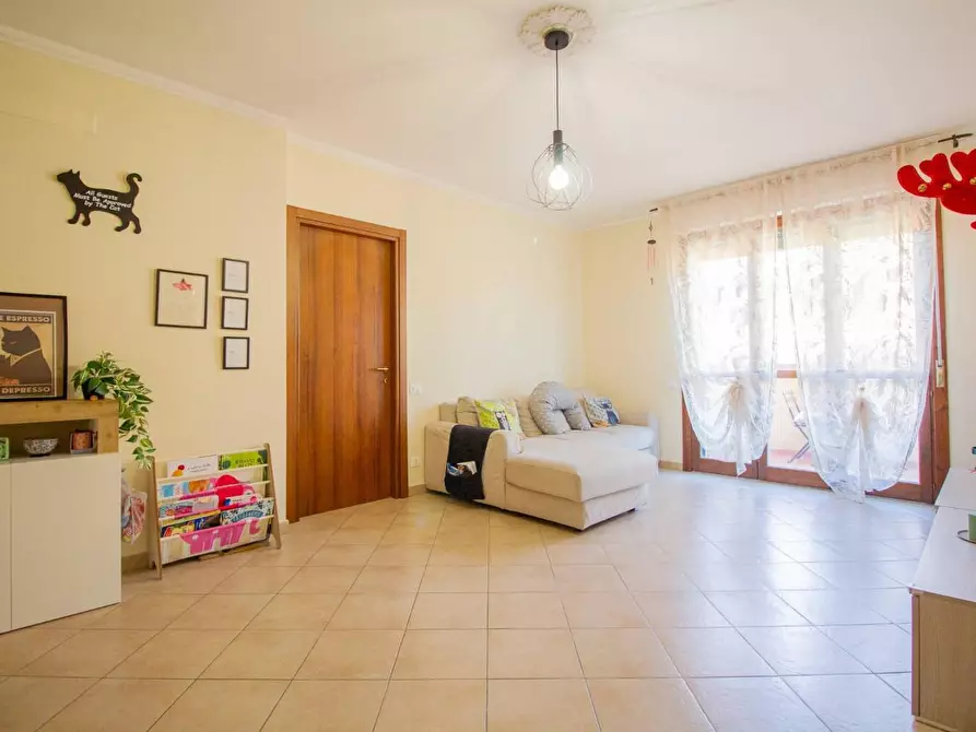 Immagine 2 di Appartamento in vendita  a Cascina