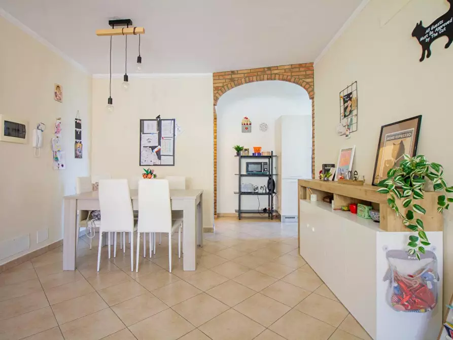 Immagine 6 di Appartamento in vendita  a Cascina