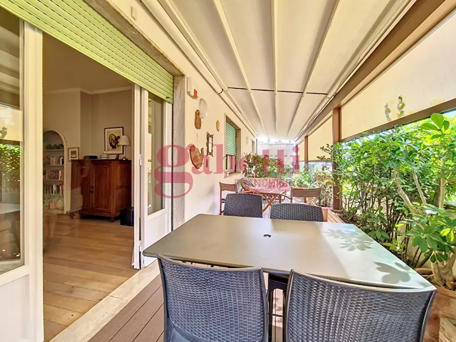 Immagine 11 di Mansarda in vendita  a Pisa