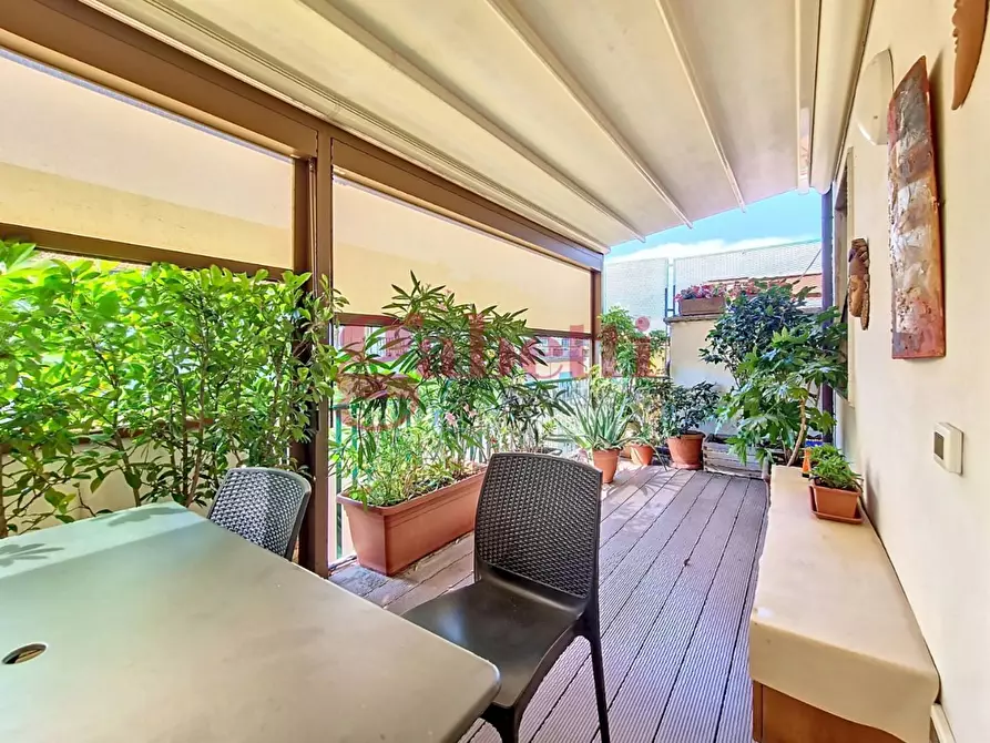 Immagine 8 di Mansarda in vendita  a Pisa