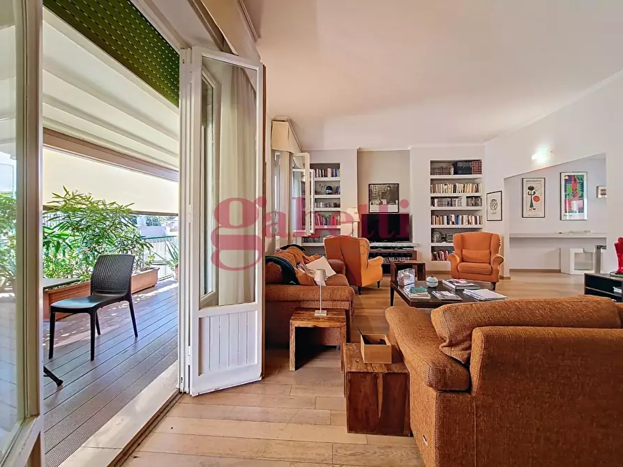 Immagine 18 di Mansarda in vendita  a Pisa