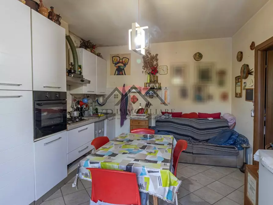 Immagine 2 di Appartamento in vendita  a Guardistallo