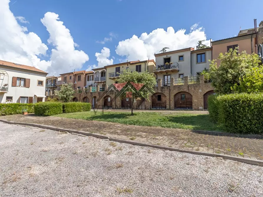 Immagine 9 di Appartamento in vendita  a Guardistallo