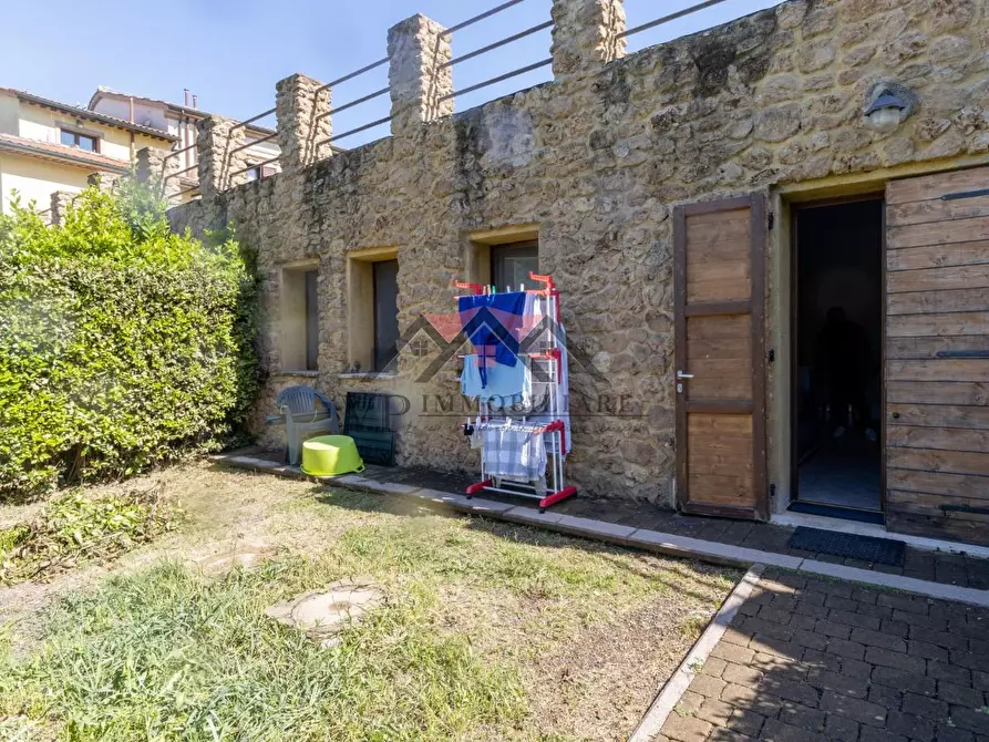 Immagine 8 di Appartamento in vendita  a Guardistallo