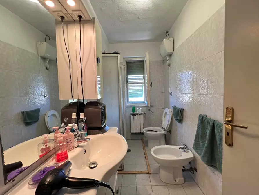 Immagine 15 di Appartamento in vendita  a Santa Maria A Monte