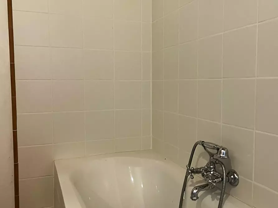 Immagine 63 di Casa colonica in vendita  a San Miniato