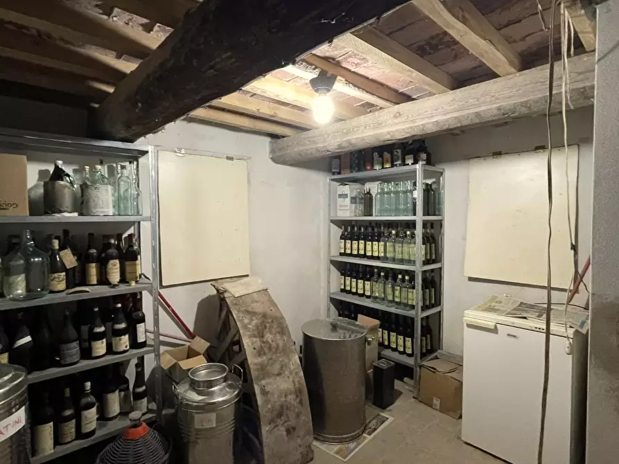 Immagine 66 di Casa colonica in vendita  a San Miniato