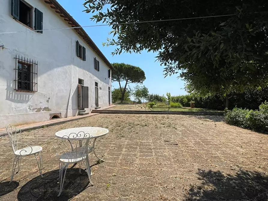 Immagine 71 di Casa colonica in vendita  a San Miniato