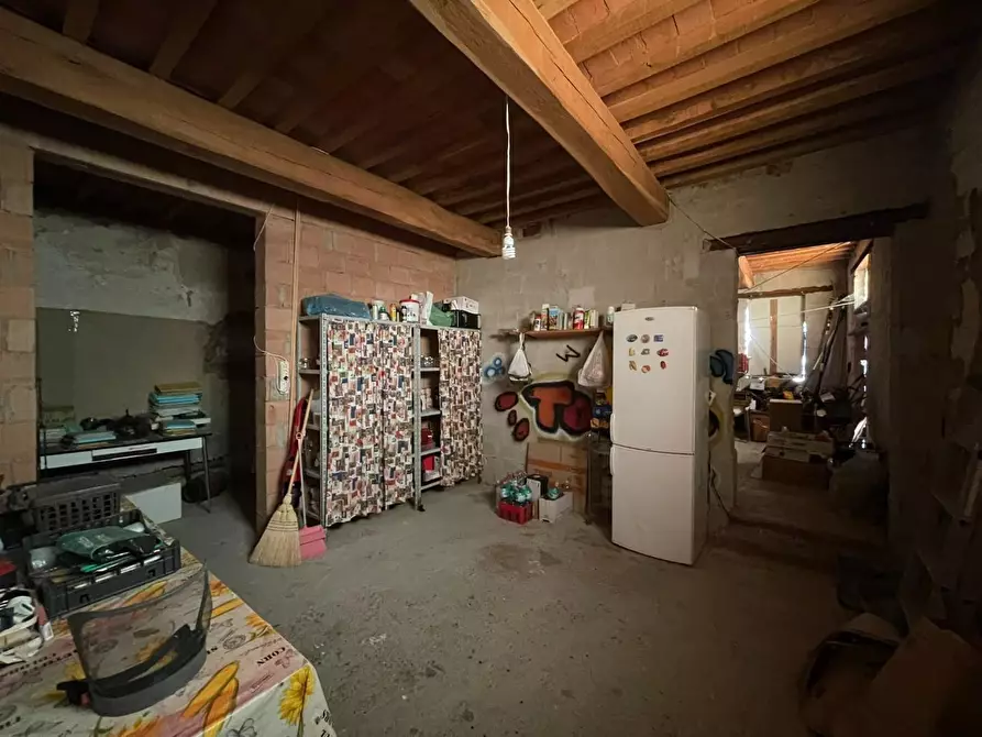 Immagine 65 di Casa colonica in vendita  a San Miniato