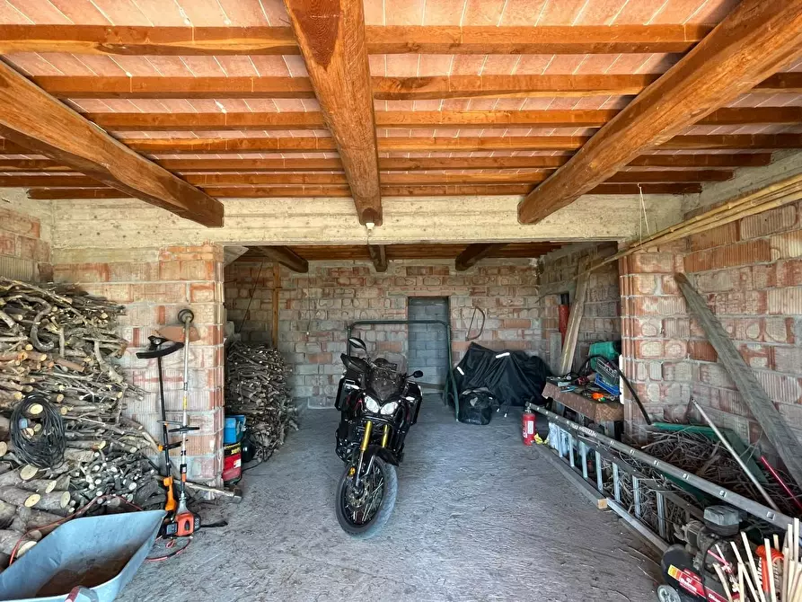 Immagine 35 di Casa colonica in vendita  a San Miniato