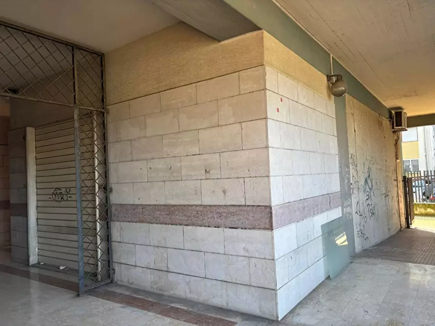 Immagine 18 di Ufficio in affitto  a Guidonia Montecelio