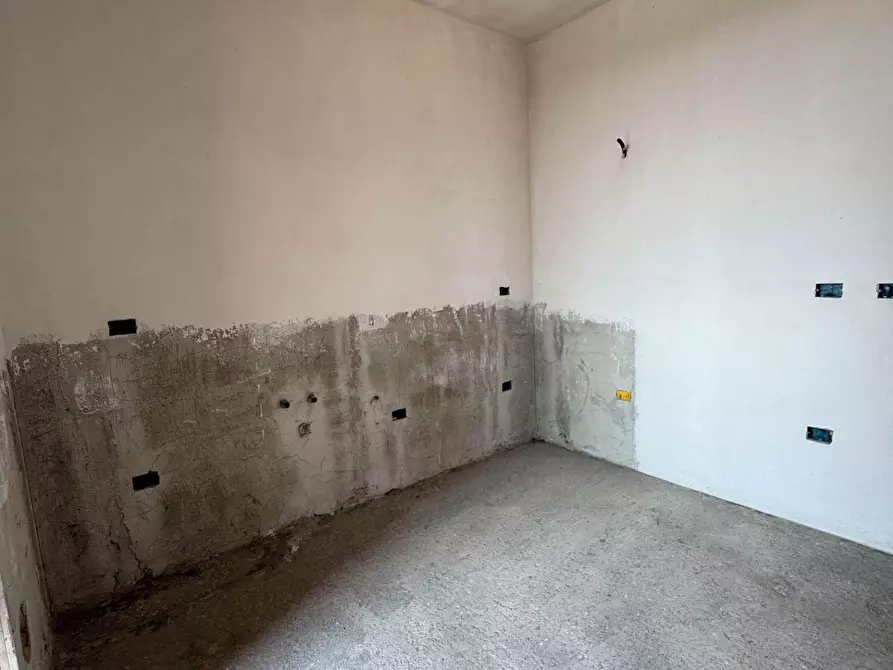 Immagine 8 di Mansarda in vendita  a Pontedera