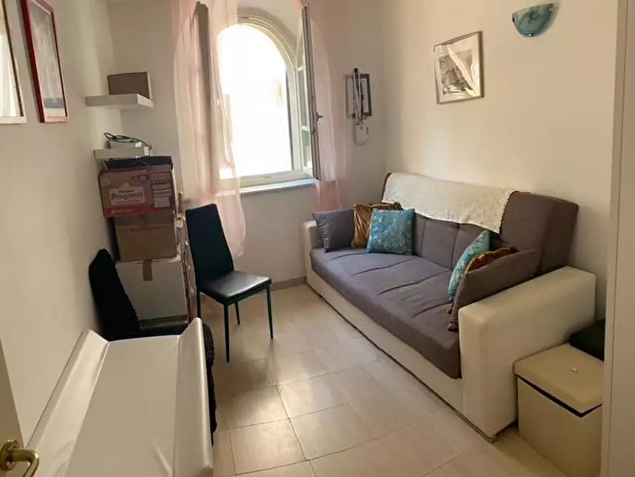 Immagine 10 di Appartamento in vendita  a Pisa