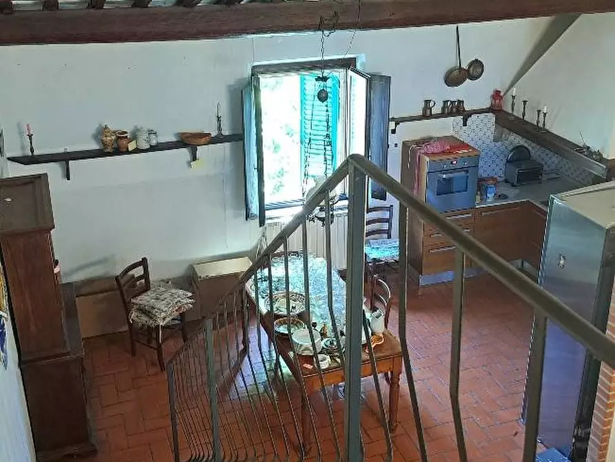 Immagine 9 di Casa colonica in vendita  a San Giuliano Terme