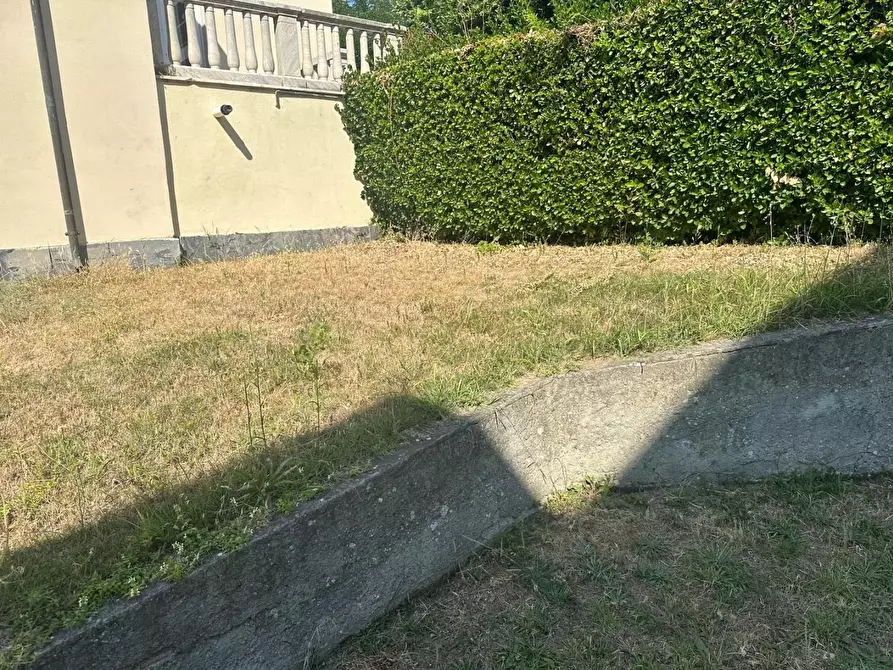 Immagine 18 di Appartamento in vendita  a Carrara