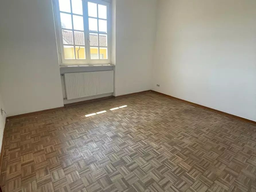 Immagine 11 di Casa trifamiliare in vendita  a Carrara