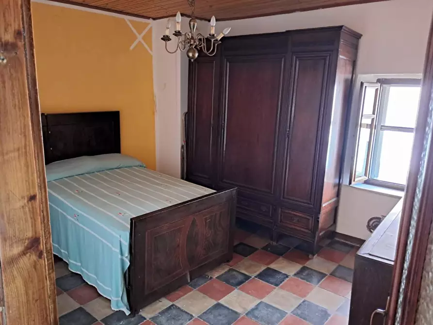 Immagine 43 di Appartamento in vendita  a Massa