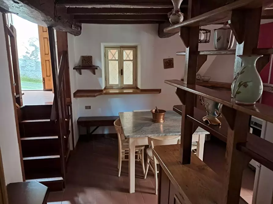 Immagine 13 di Appartamento in vendita  a Massa