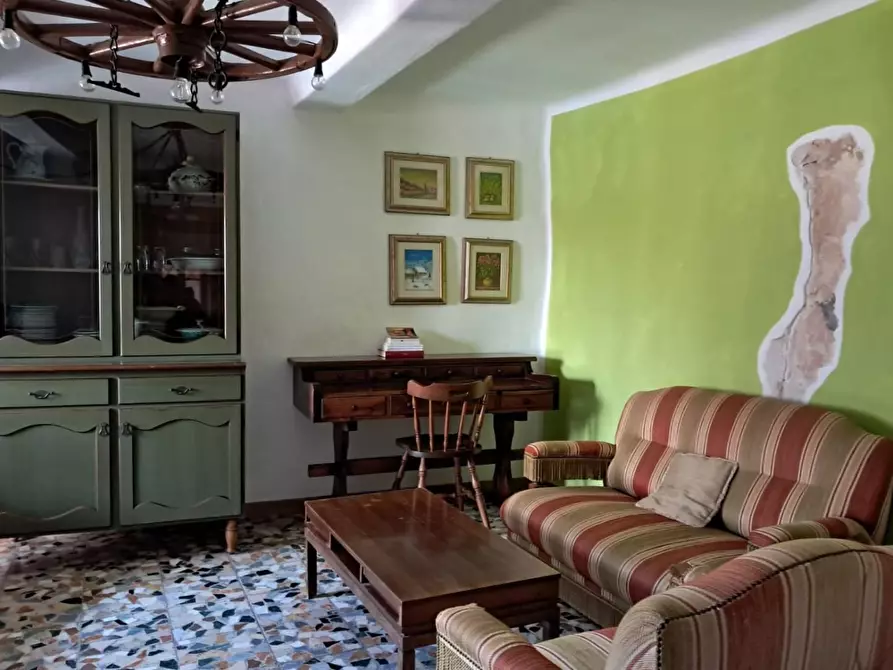 Immagine 23 di Appartamento in vendita  a Massa