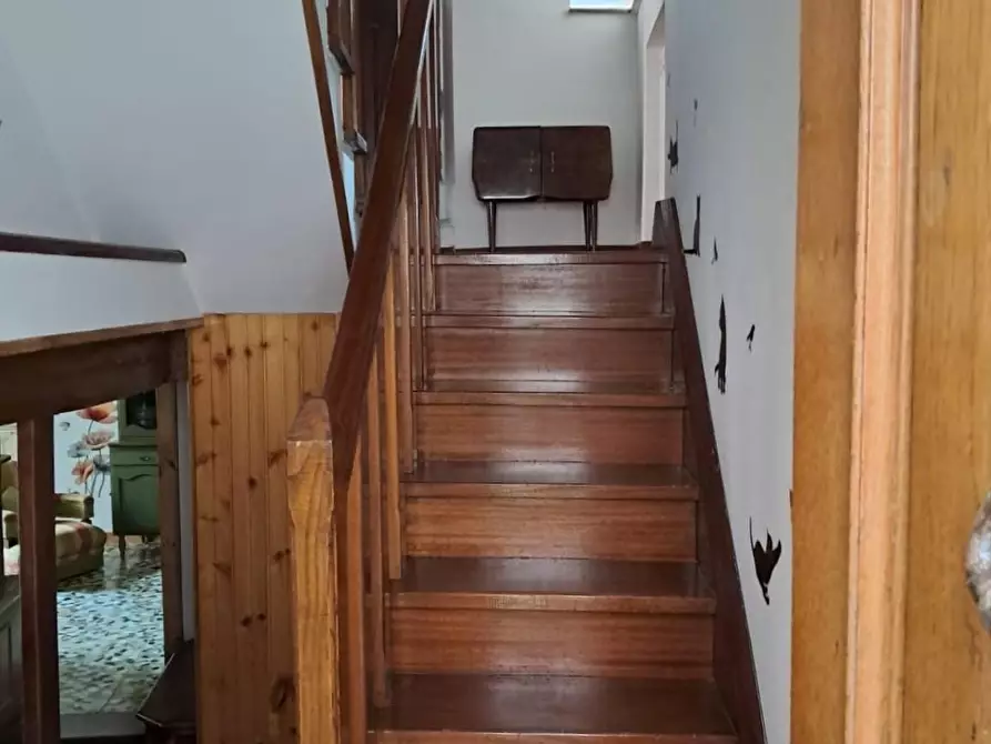 Immagine 35 di Appartamento in vendita  a Massa