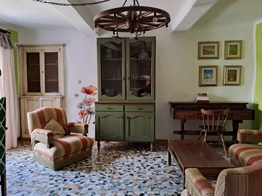 Immagine 22 di Appartamento in vendita  a Massa