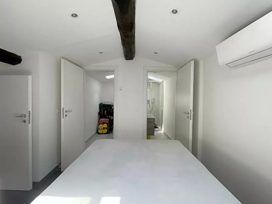 Immagine 44 di Villetta a schiera in vendita  a Viareggio