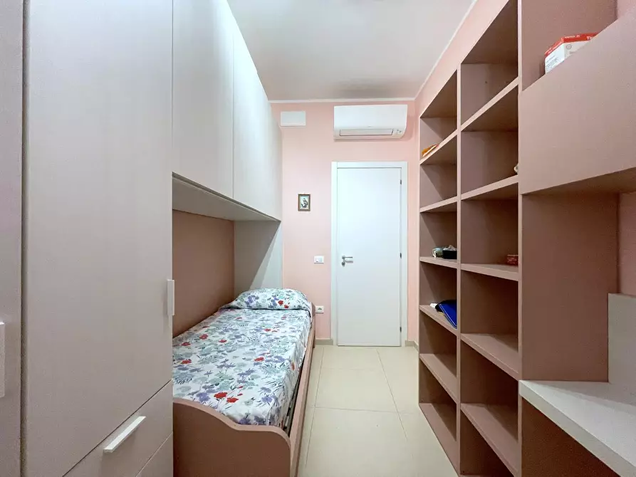 Immagine 38 di Villetta a schiera in vendita  a Viareggio