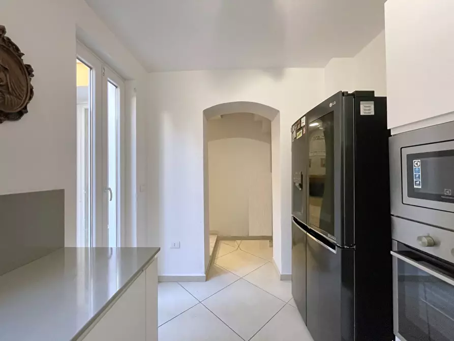 Immagine 11 di Villetta a schiera in vendita  a Viareggio