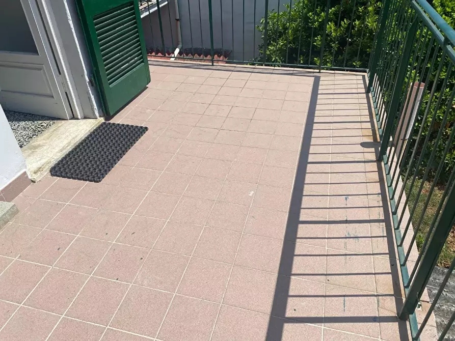 Immagine 12 di Appartamento in vendita  a Viareggio