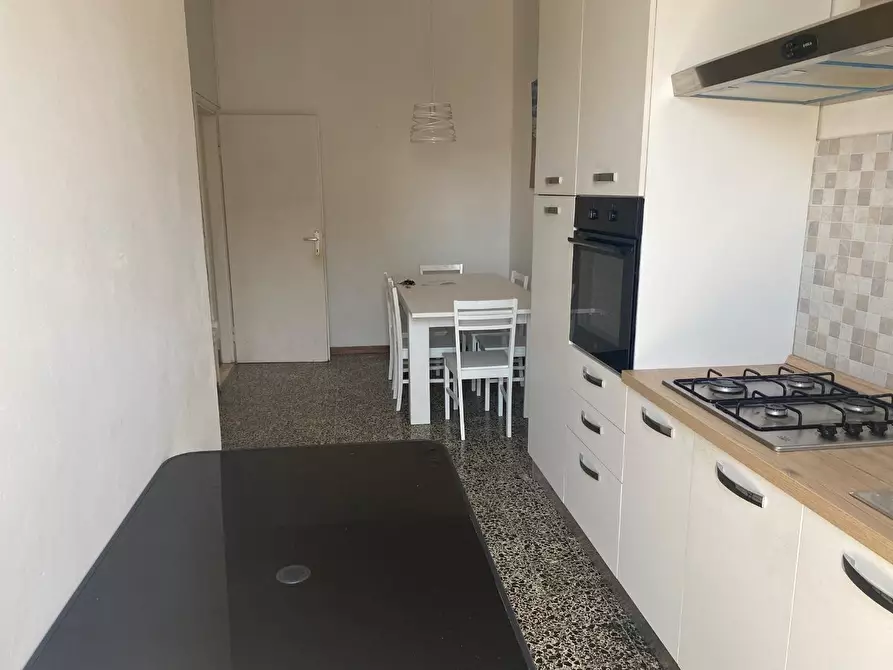 Immagine 20 di Appartamento in vendita  a Viareggio