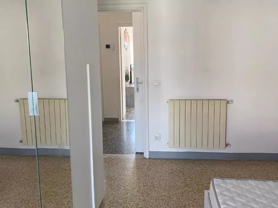 Immagine 27 di Appartamento in vendita  a Viareggio