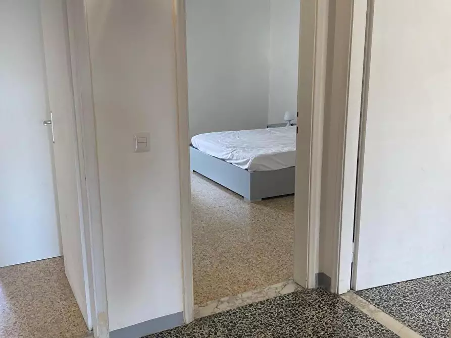 Immagine 14 di Appartamento in vendita  a Viareggio