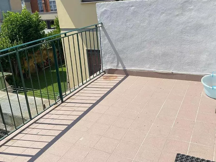 Immagine 8 di Appartamento in vendita  a Viareggio