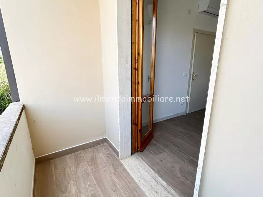 Immagine 21 di Appartamento in vendita  a Rosignano Marittimo