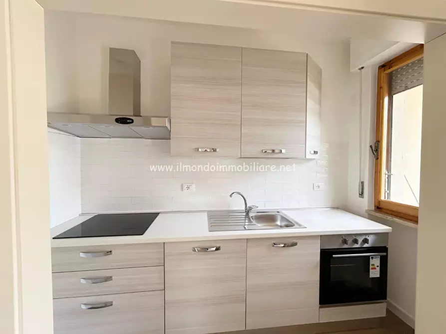 Immagine 2 di Appartamento in vendita  a Rosignano Marittimo